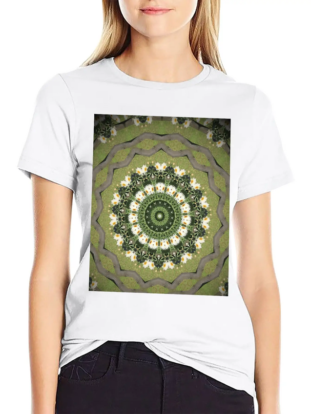 Daisy Mandala Lightweight Cotton T-Shirt – Daily Comfort Graphic Shirt