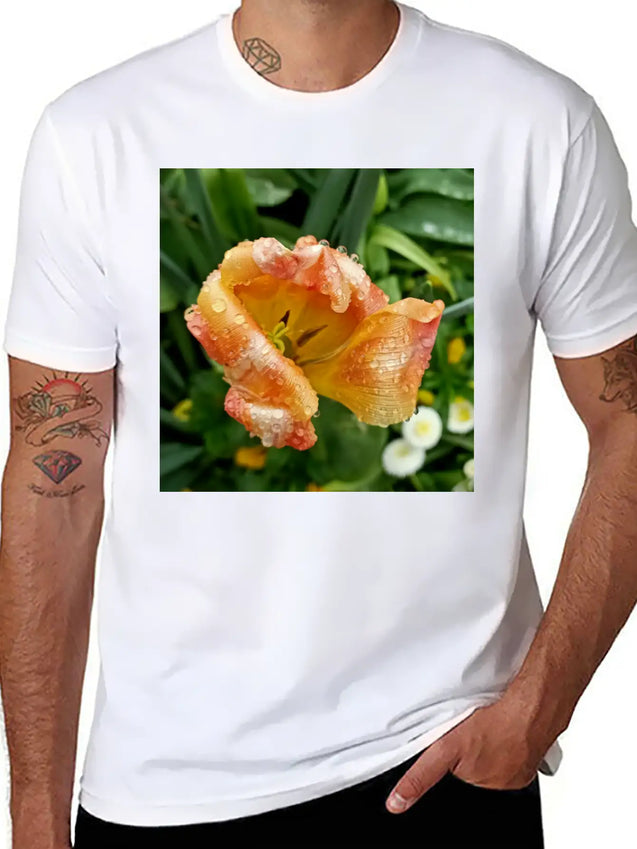 Tulip In The Rain Lightweight Cotton T-Shirt – Daily Comfort Graphic Shirt